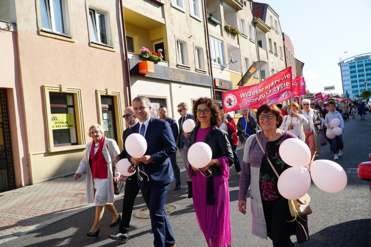 Bolesławiecki Dzień Walki z Rakiem. Przyjaźń i wsparcie w chorobie