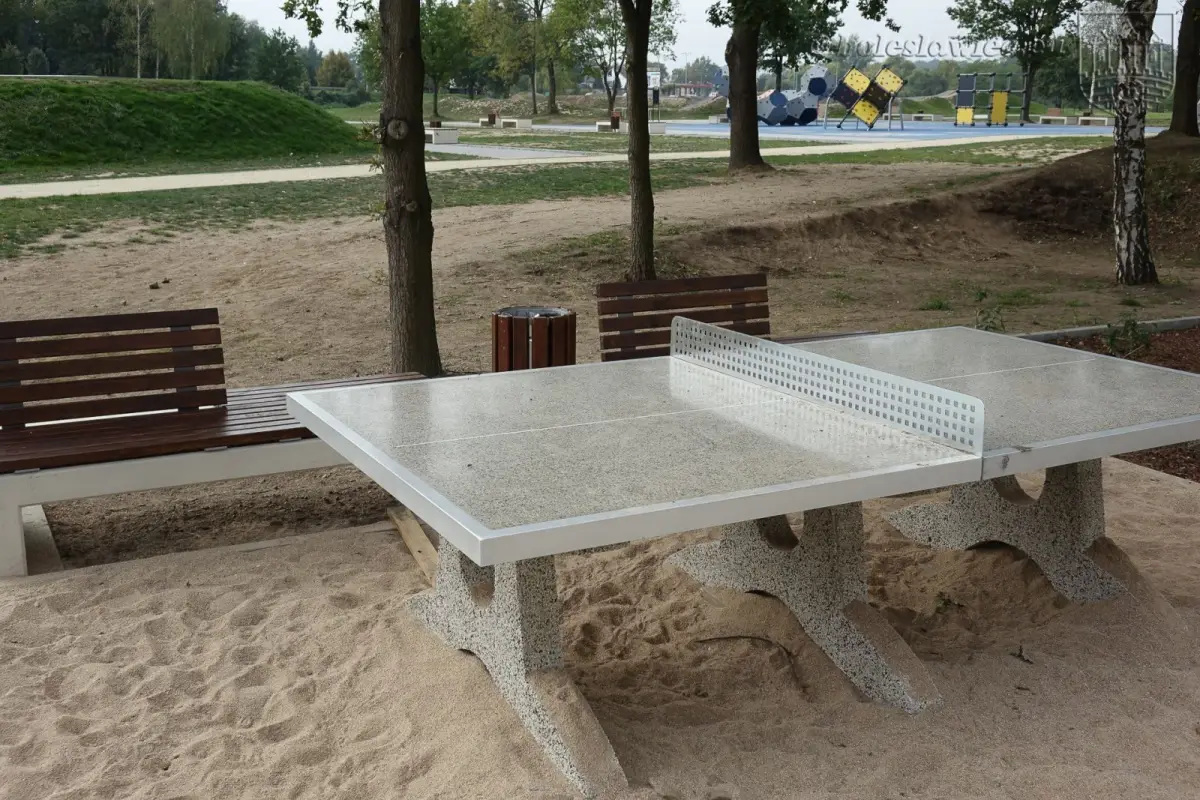 Nowe Otwarte Strefy Aktywności nad Bobrem i na os. Kwiatowym