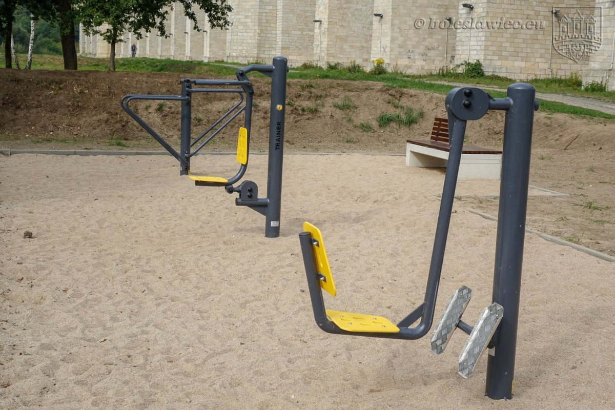 Nowe Otwarte Strefy Aktywności nad Bobrem i na os. Kwiatowym