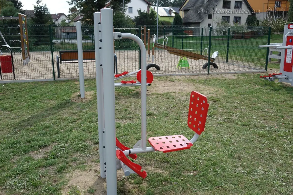 Nowe Otwarte Strefy Aktywności nad Bobrem i na os. Kwiatowym