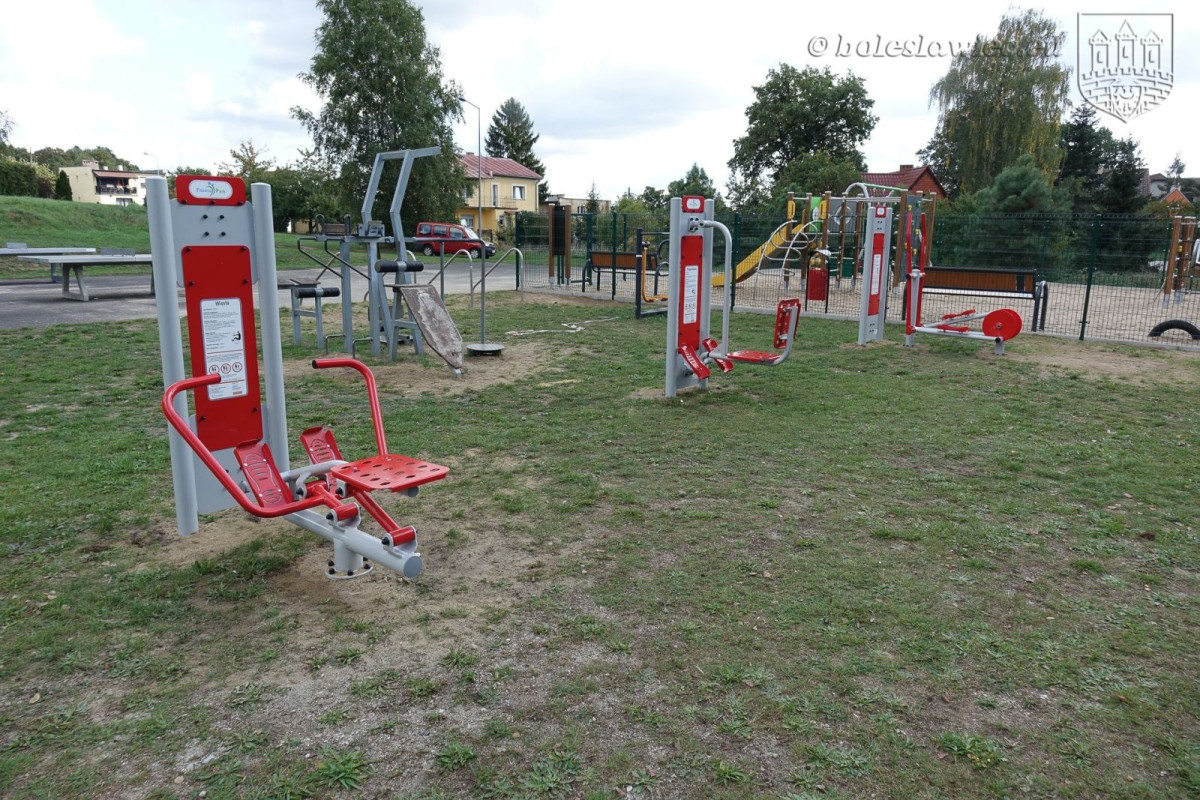 Nowe Otwarte Strefy Aktywności nad Bobrem i na os. Kwiatowym