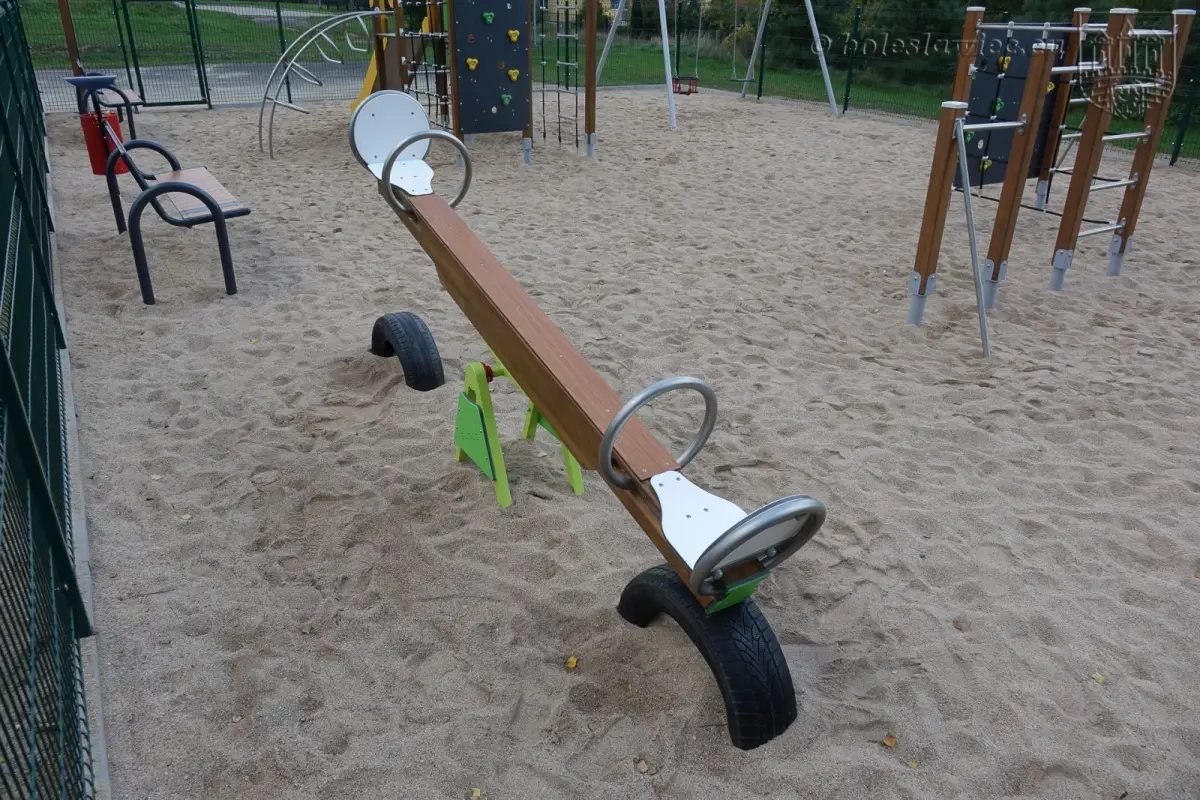 Nowe Otwarte Strefy Aktywności nad Bobrem i na os. Kwiatowym