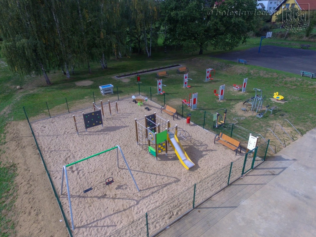 Nowe Otwarte Strefy Aktywności nad Bobrem i na os. Kwiatowym