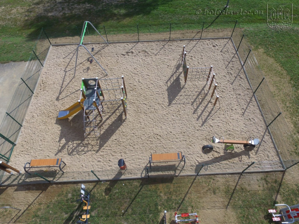 Nowe Otwarte Strefy Aktywności nad Bobrem i na os. Kwiatowym