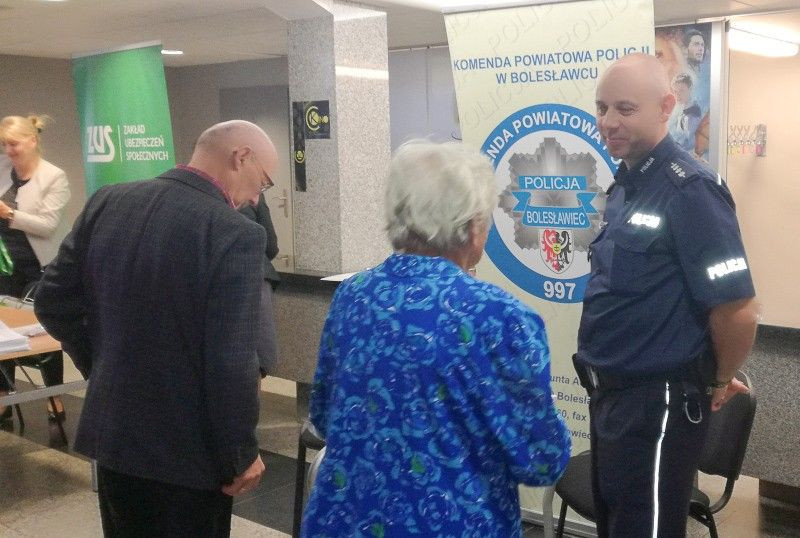 Mają „srebrne włosy i złote serca”. Seniorzy świętowali