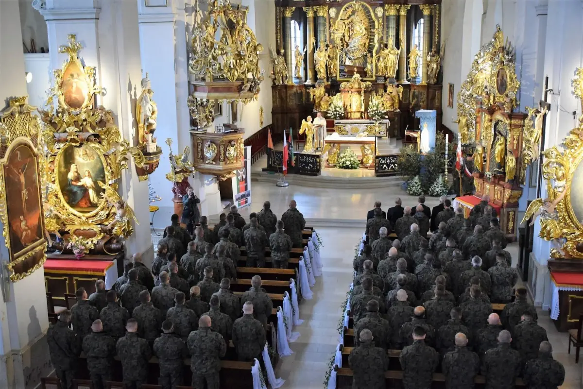 Farewell Ceremony for Soldiers Deploying to Bosnia and Herzegovina