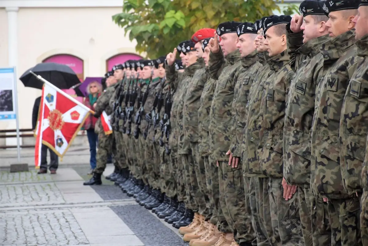 Pożegnali żołnierzy wyjeżdżających na misję do Bośni i Hercegowiny