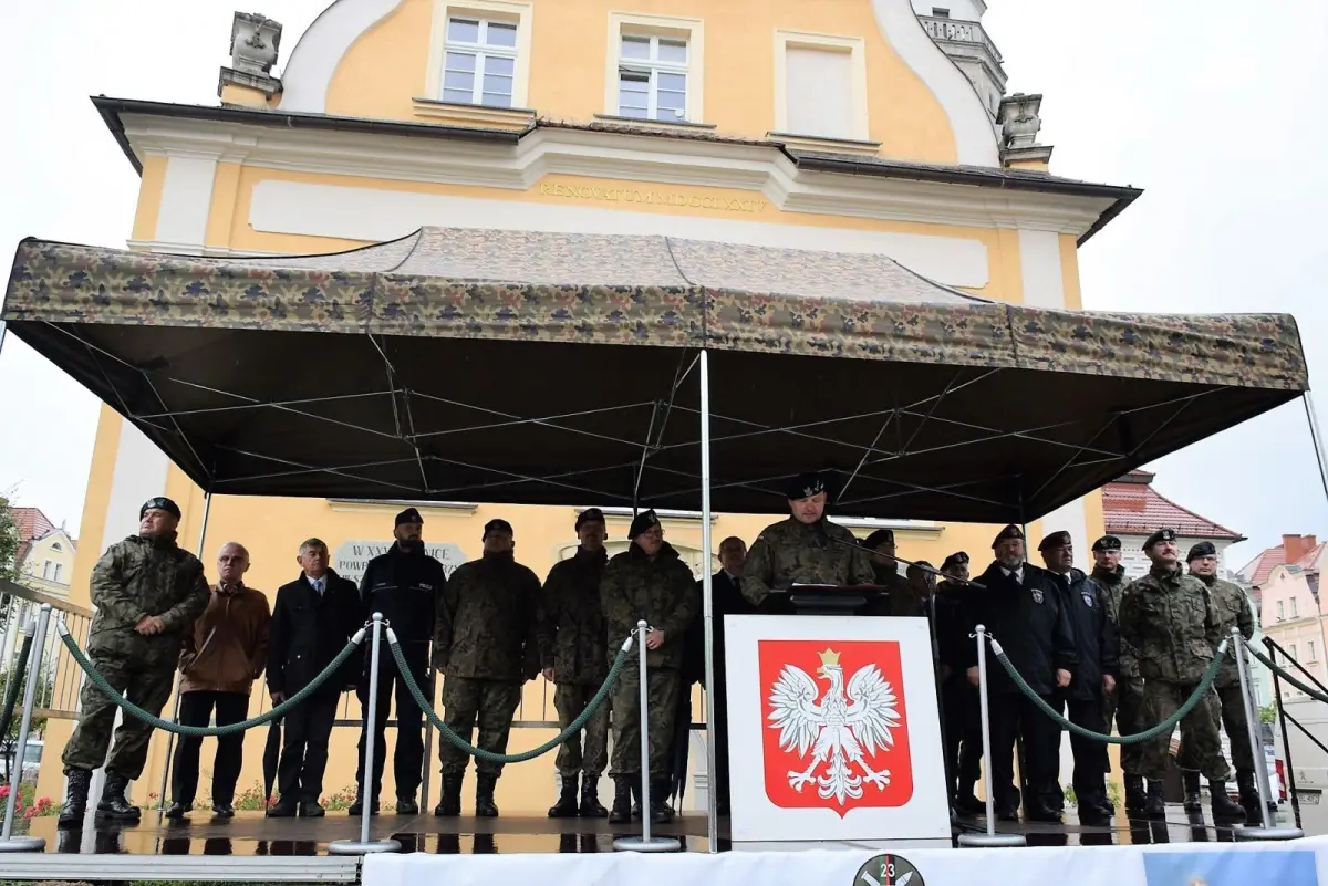 Pożegnali żołnierzy wyjeżdżających na misję do Bośni i Hercegowiny