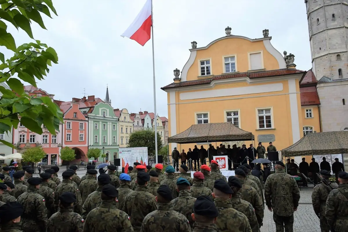Pożegnali żołnierzy wyjeżdżających na misję do Bośni i Hercegowiny