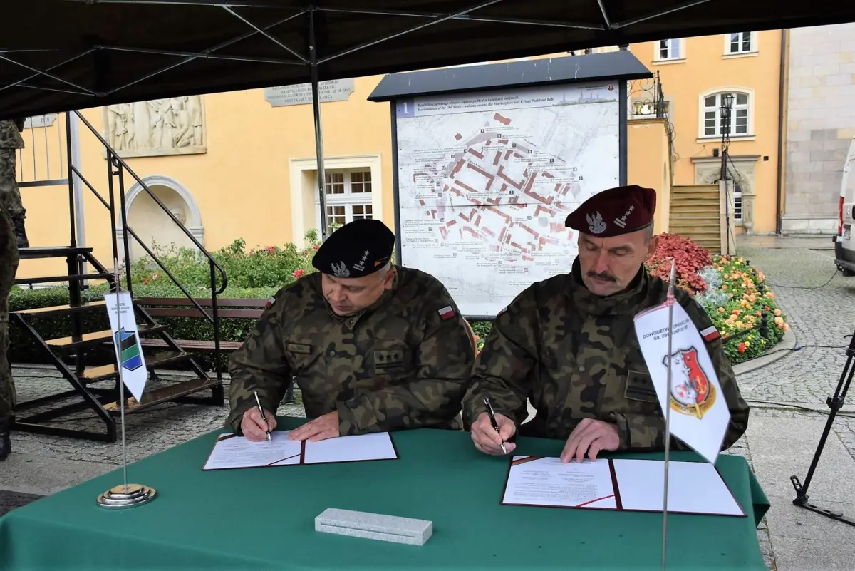 Попрощалися з військовослужбовцями, які вирушають на місію до Боснії і Герцеговини