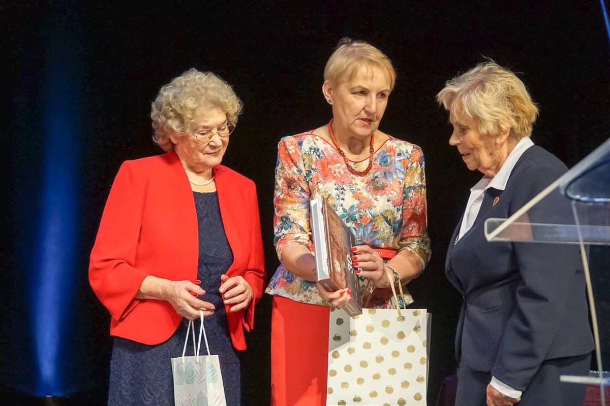 Księga ludzkiej pamięci na 30-lecie stowarzyszeń kresowych