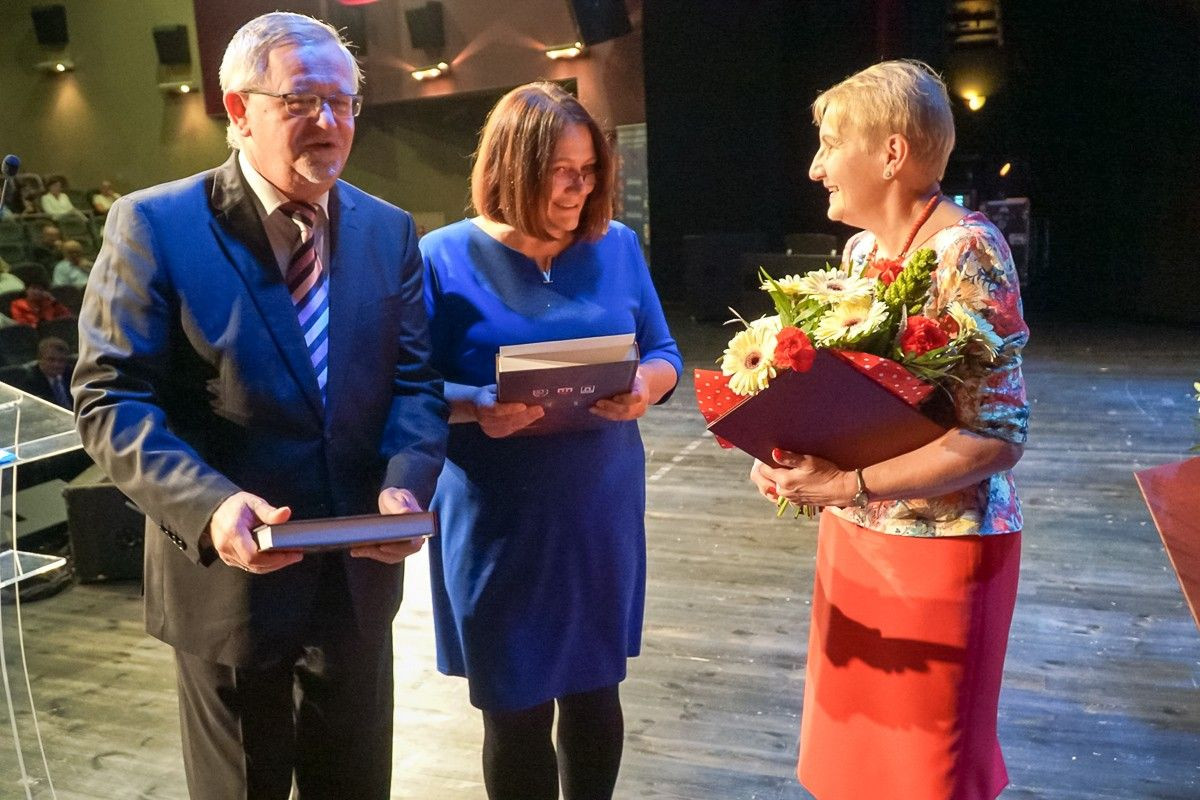 Księga ludzkiej pamięci na 30-lecie stowarzyszeń kresowych