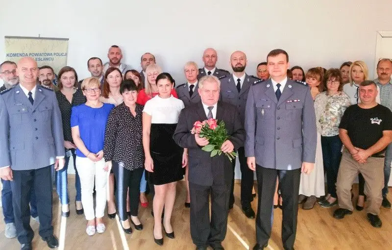 Przez blisko 30 lat dbał o policyjne auta. Bernard Jasiński odchodzi na emeryturę