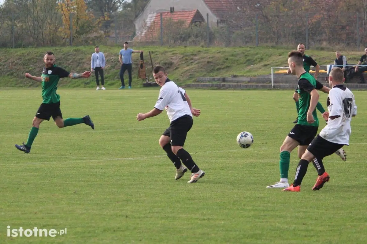 Piast Wykroty - BKS Bolesławiec 1:0