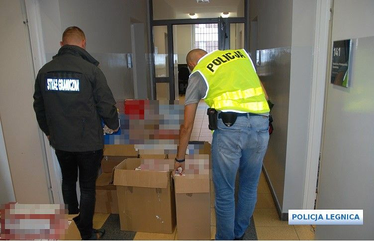 Wpadł z dużą ilością nielegalnego tytoniu i alkoholu. Straty Skarbu Państwa: 140 tys. zł
