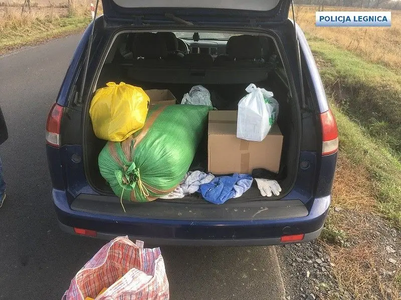 Wpadł z dużą ilością nielegalnego tytoniu i alkoholu. Straty Skarbu Państwa: 140 tys. zł