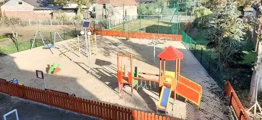 Są już place zabaw w Różyńcu i Wierzbowej