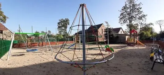 Są już place zabaw w Różyńcu i Wierzbowej
