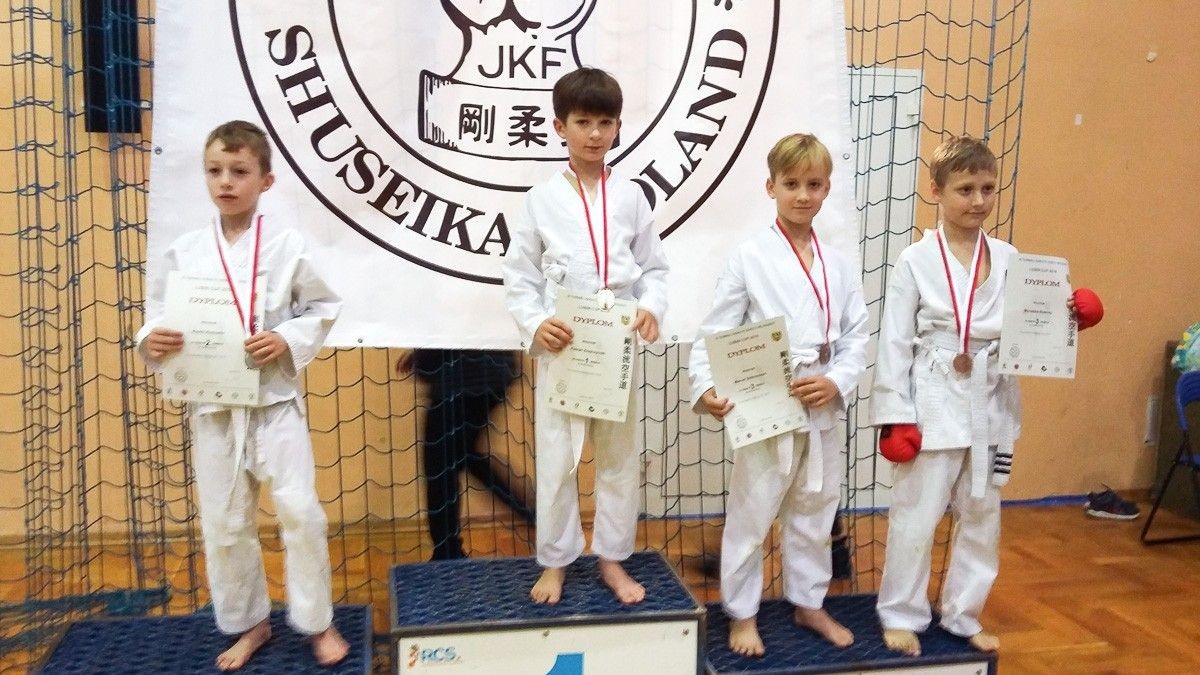 Bolesławieccy karatecy z 13 medalami Lubin Cup