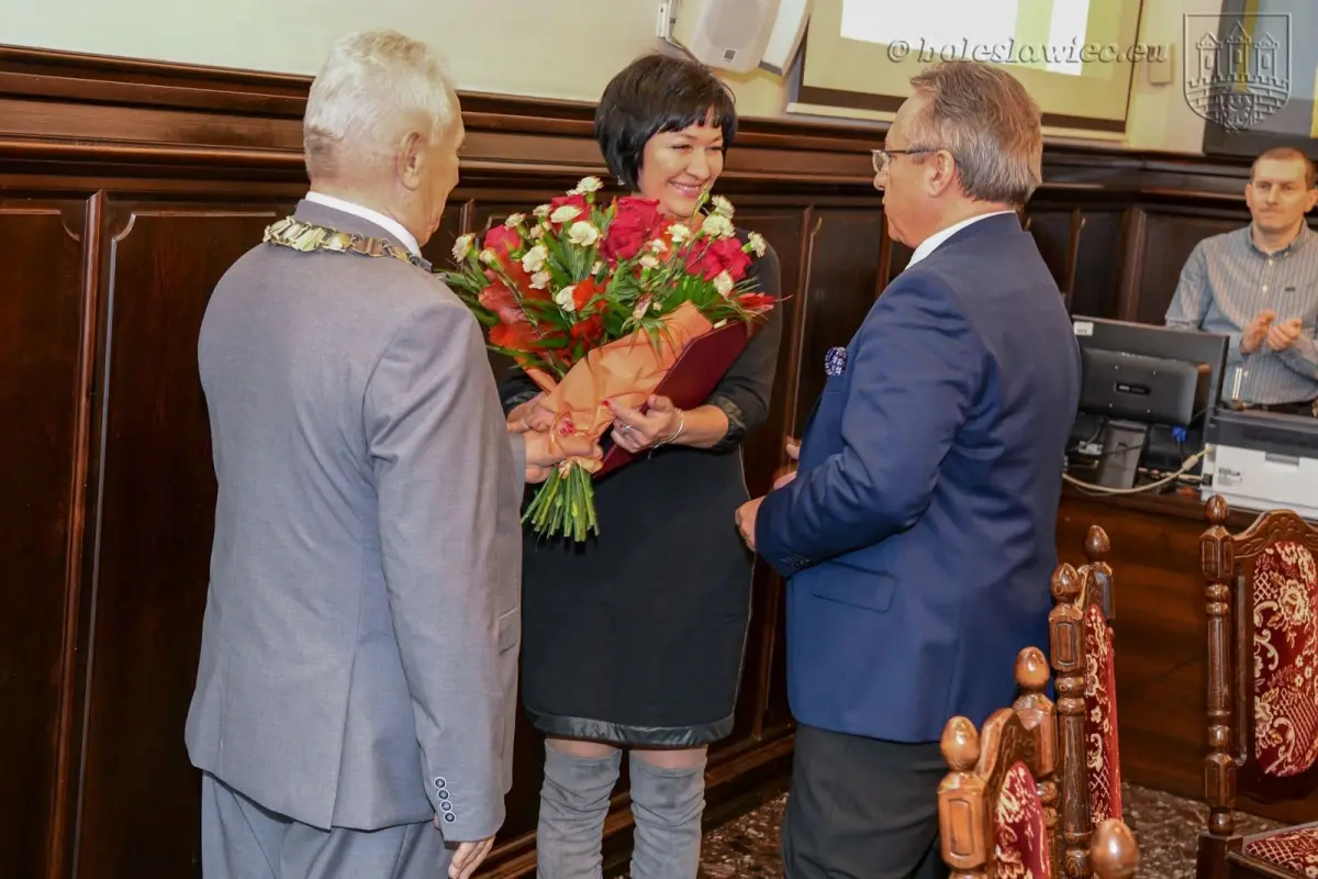Miasto pożegnało Ewę Lijewską-Małachowską, wieloletnią szefową BOK – MCC, i Joannę Sawicką, komendantkę Hufca im. Szarych Szeregów