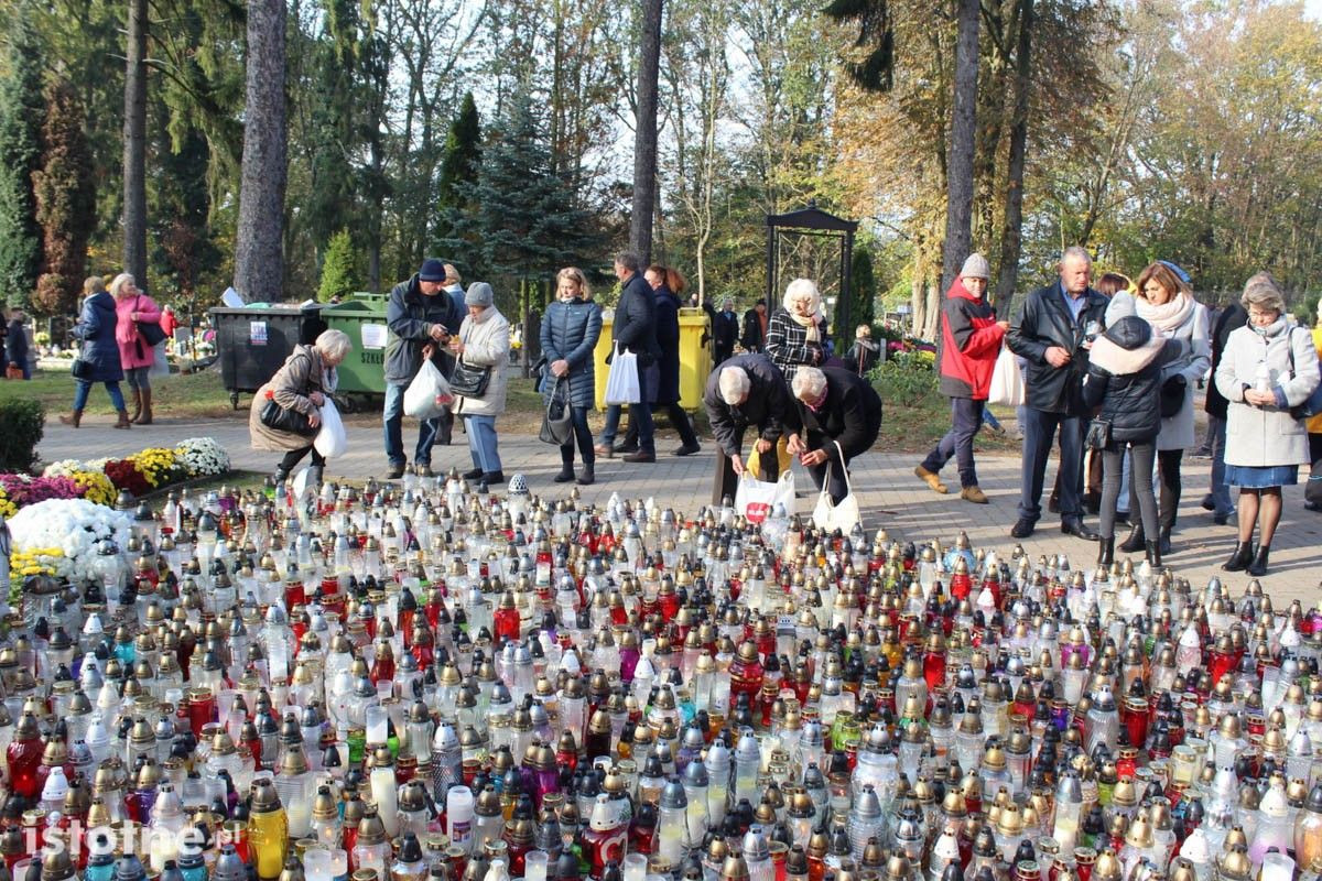Tłumy na bolesławieckim cmentarzu