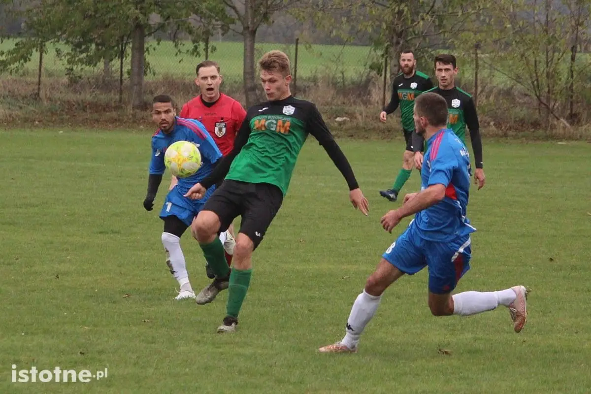 GKS Warta Bolesławiecka - BKS Bolesławiec 3:2