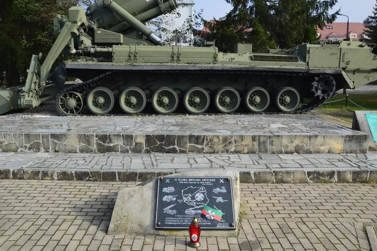 Pamiętają o zmarłych kolegach i żołnierzach poległych na wojnie
