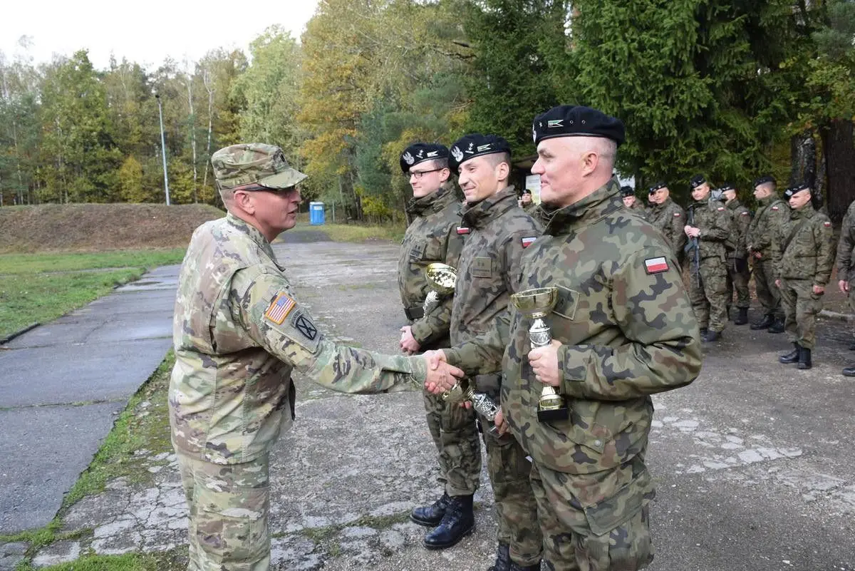 Artylerzyści i żołnierze US Army rywalizowali o Puchar Dowódcy