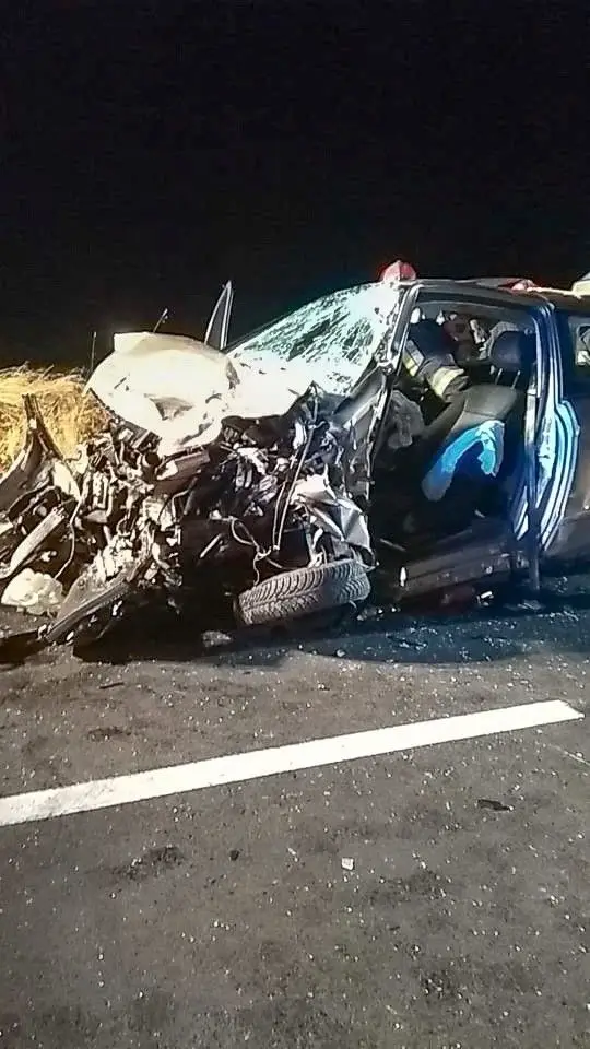 Wypadek przed Kraśnikiem, trzy osoby ranne. 31-latek zabrany śmigłowcem do szpitala