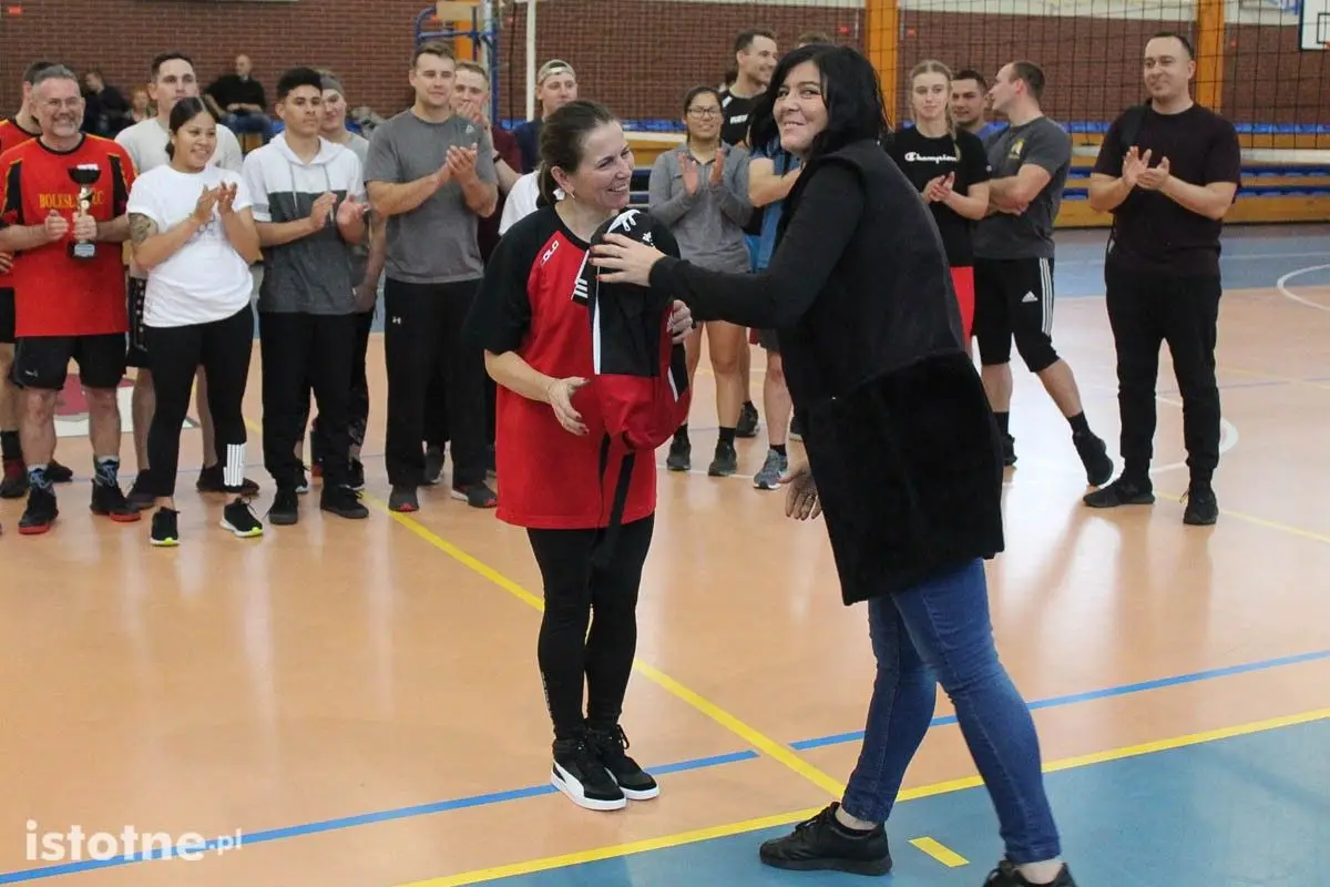 Święto Niepodległości: mecze USA – Polska. Pokazowy mecz młodych koszykarek