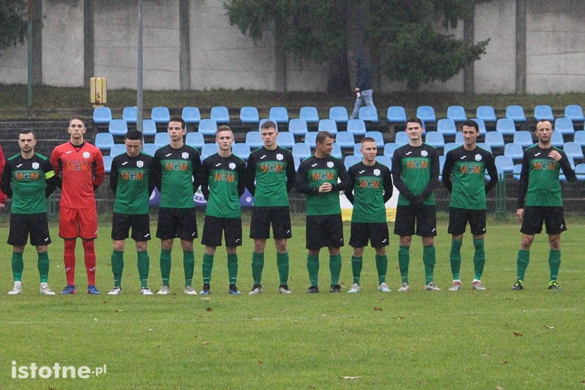 BKS - Olimpia Kamienna Góra 7:0.