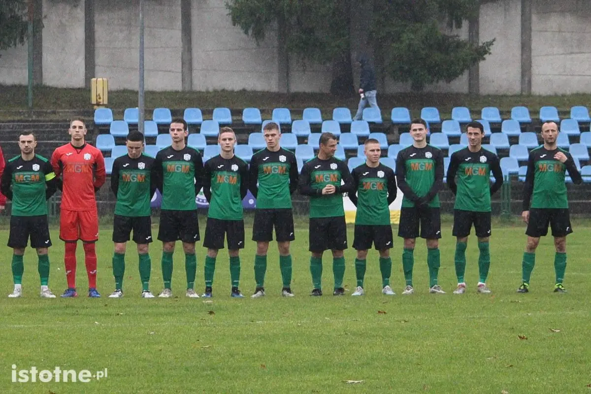 BKS - Olimpia Kamienna Góra 7:0.