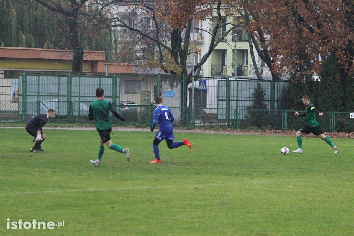 BKS - Olimpia Kamienna Góra 7:0.