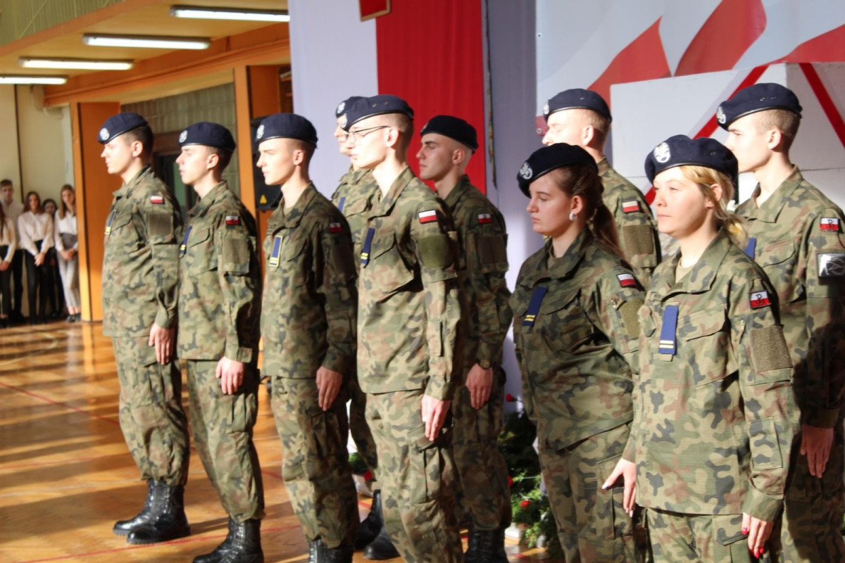 Młodzi mundurowi ślubowali