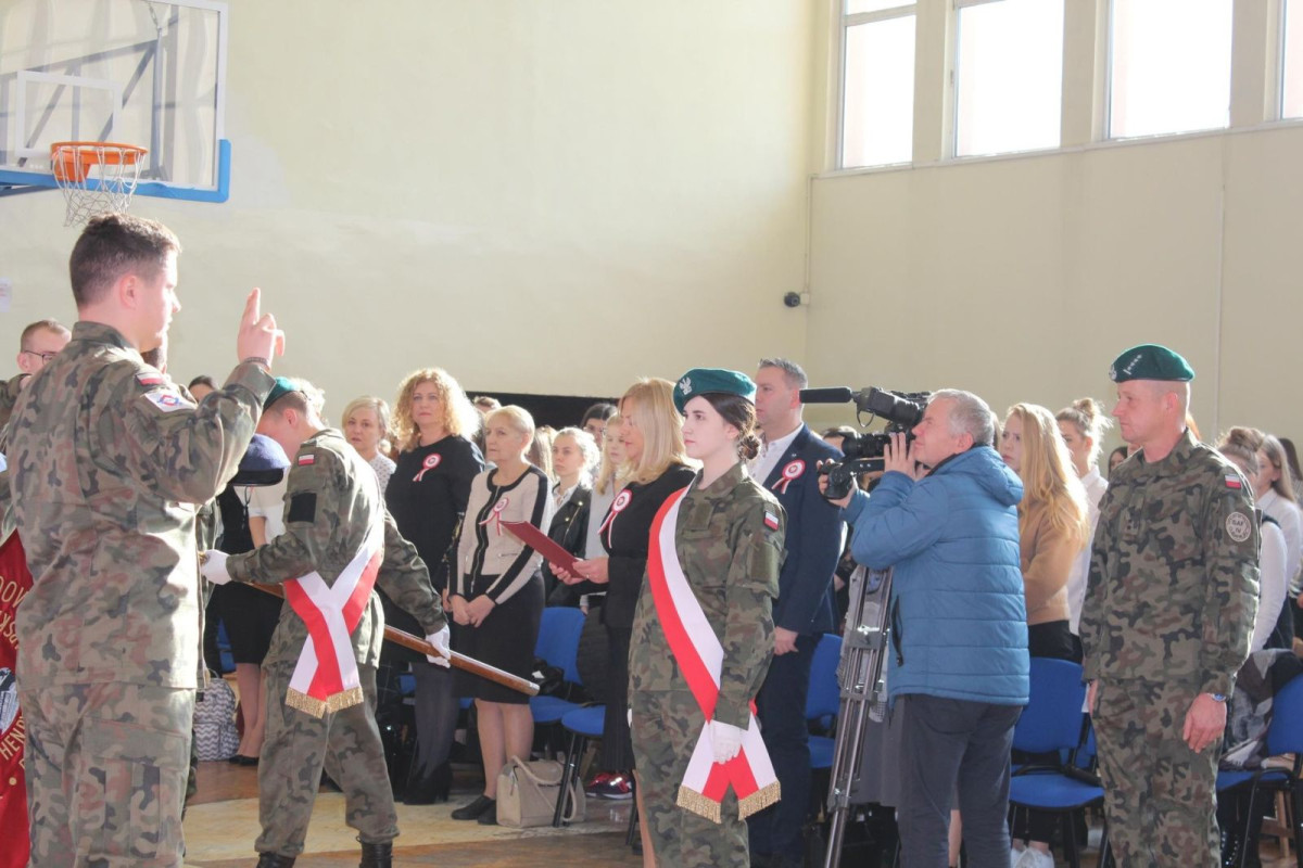 Młodzi mundurowi ślubowali