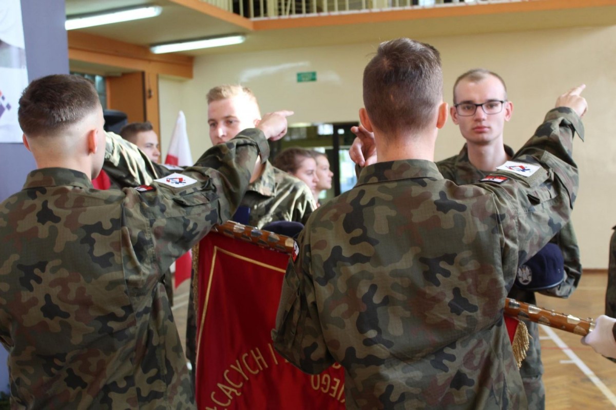 Młodzi mundurowi ślubowali