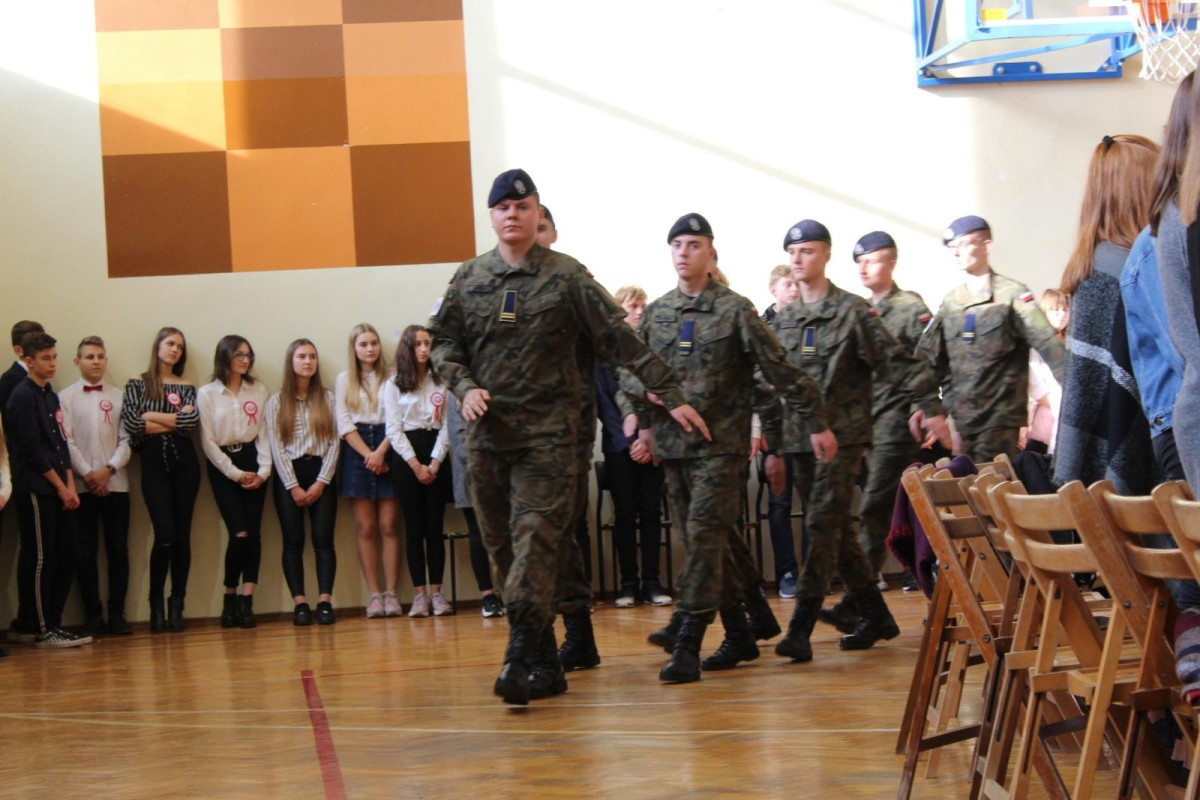 Młodzi mundurowi ślubowali