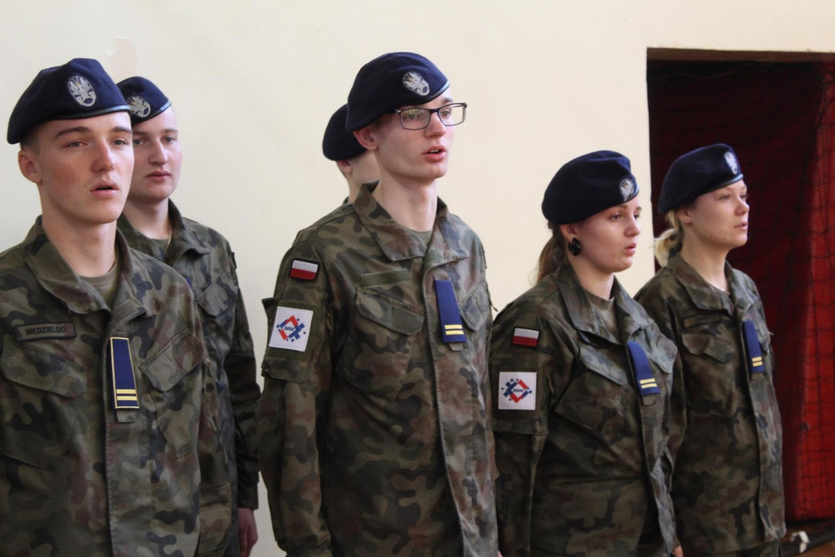 Młodzi mundurowi ślubowali