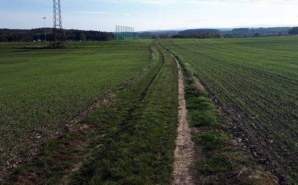 Droga przed i po remoncie