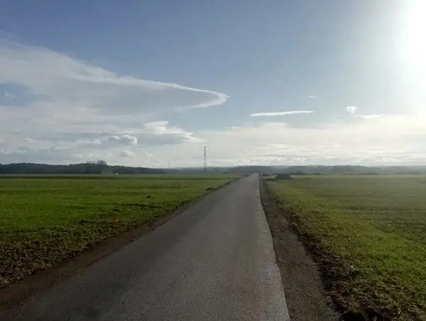 Droga przed i po remoncie