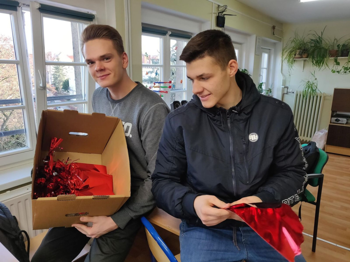 Paczki z ZSOiZ trafią do Polaków na Ukrainie