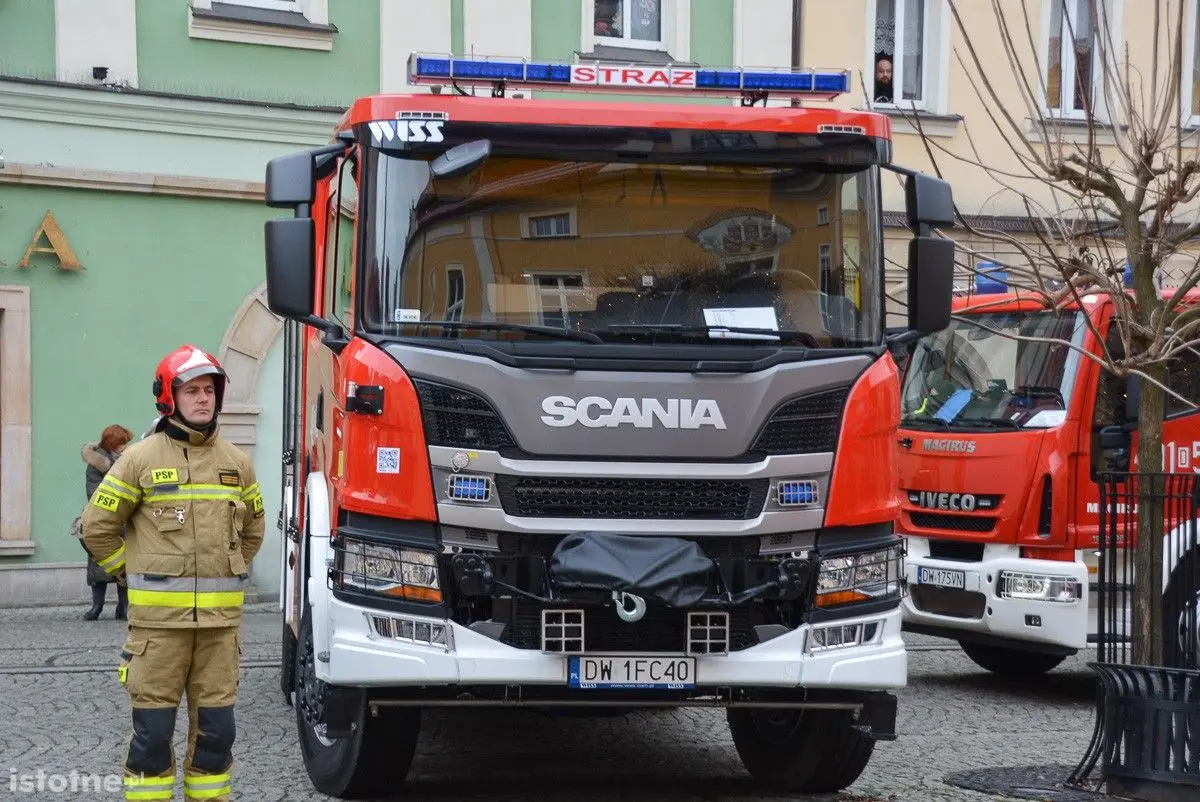 Пожежники з нашого повіту отримали нові автомобілі та рятувальне обладнання