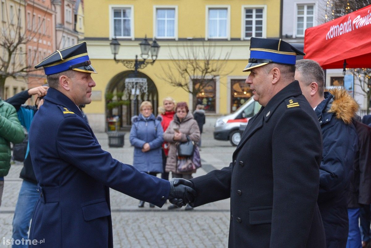 Strażacy z naszego powiatu z nowymi wozami i sprzętem ratowniczym