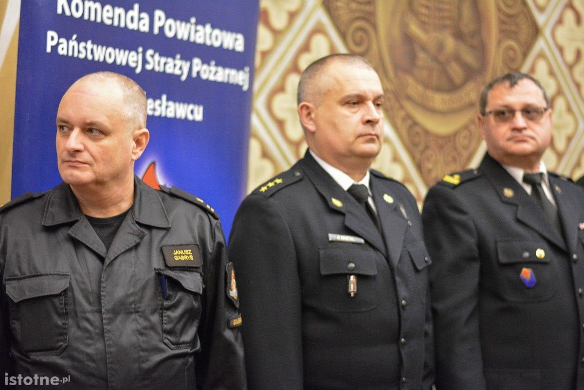 Strażacy z naszego powiatu z nowymi wozami i sprzętem ratowniczym