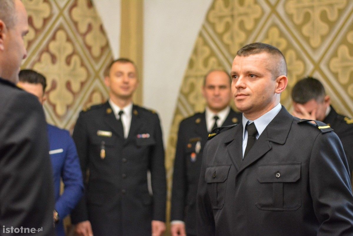 Strażacy z naszego powiatu z nowymi wozami i sprzętem ratowniczym