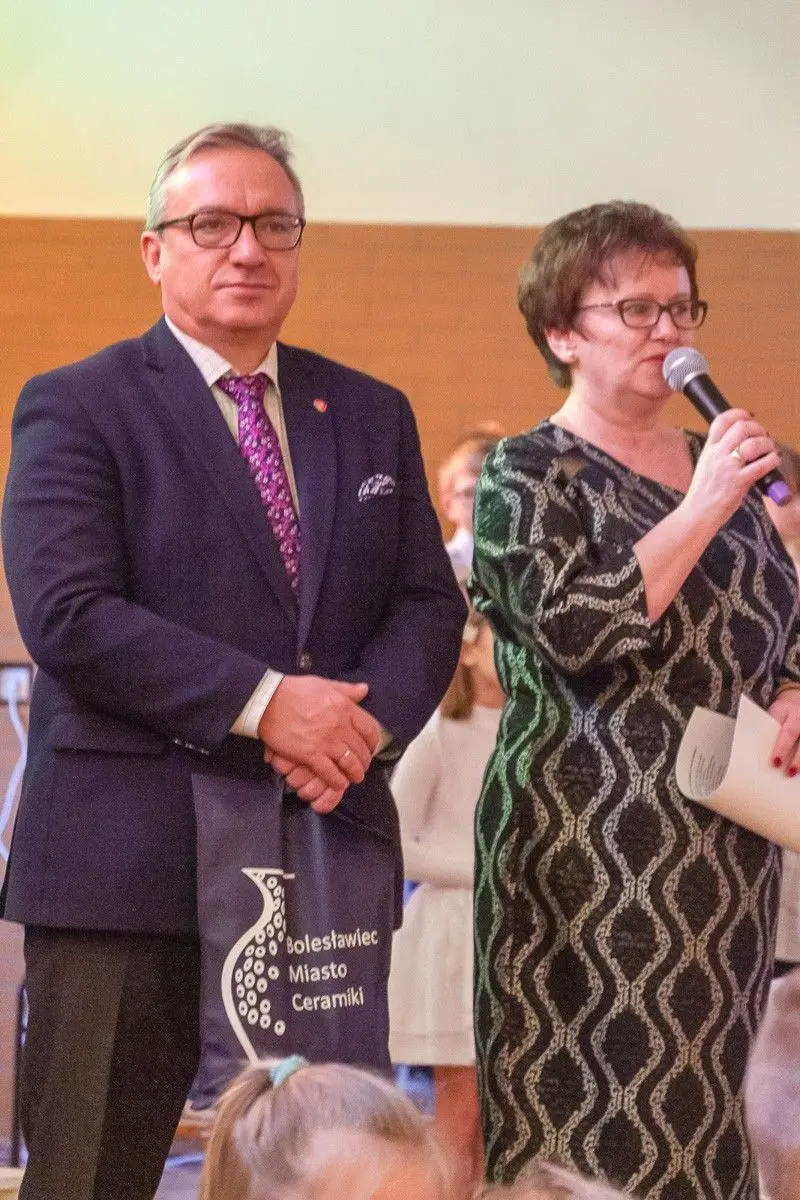 Kolędnicy z „Handlówki” odwiedzili m.in. dzieci w szpitalu