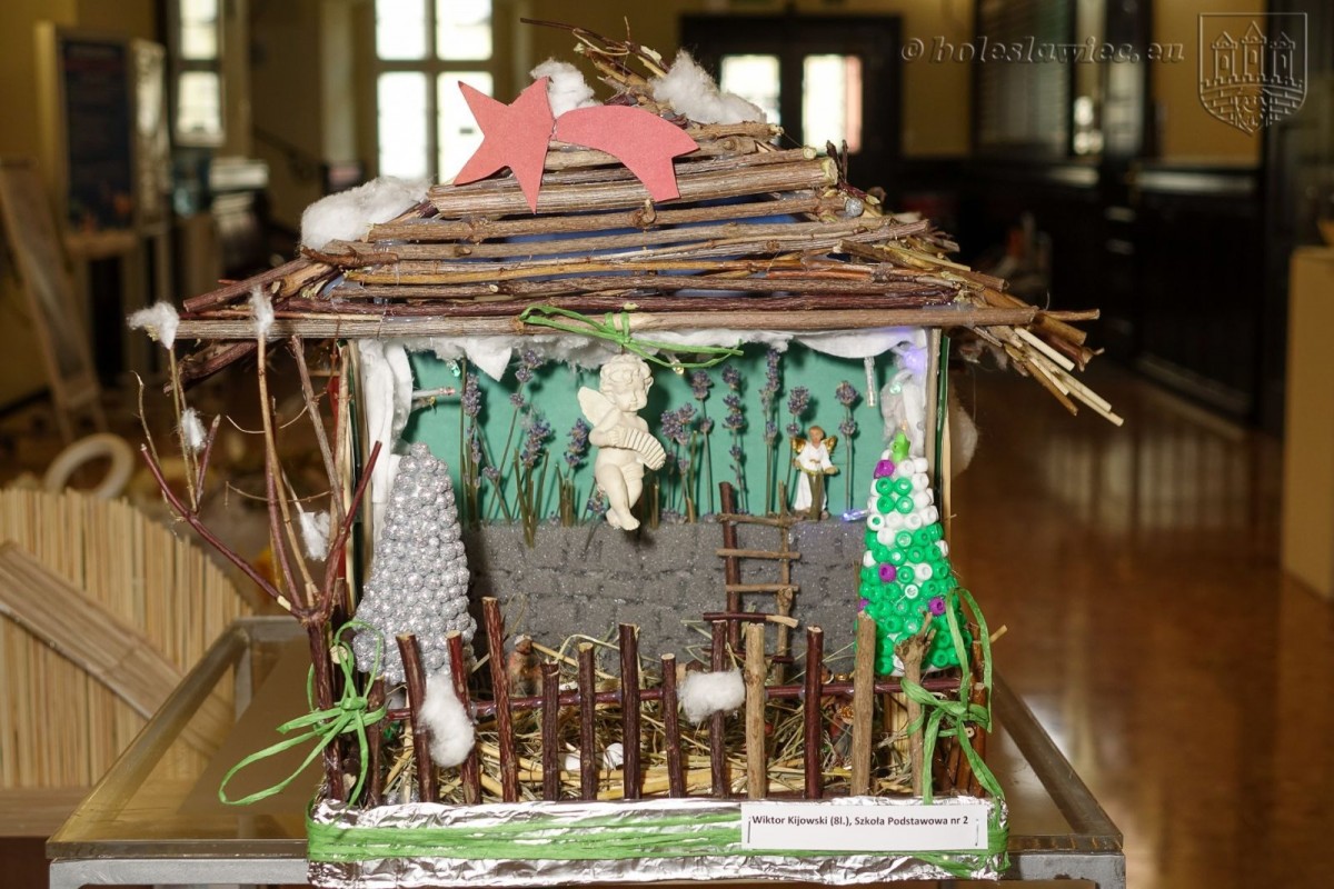 Wystawa szopek bożonarodzeniowych w ratuszu