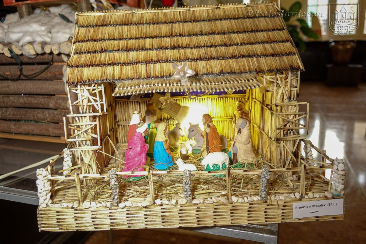 Wystawa szopek bożonarodzeniowych w ratuszu