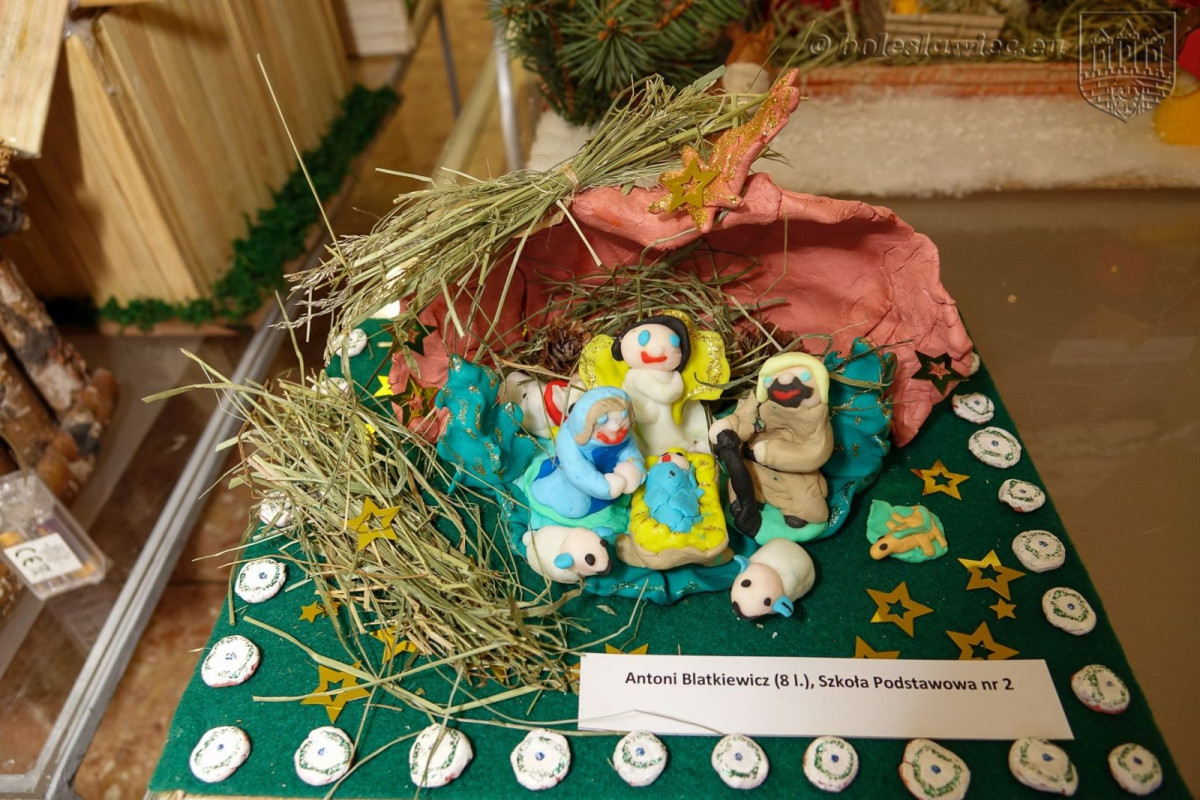 Wystawa szopek bożonarodzeniowych w ratuszu