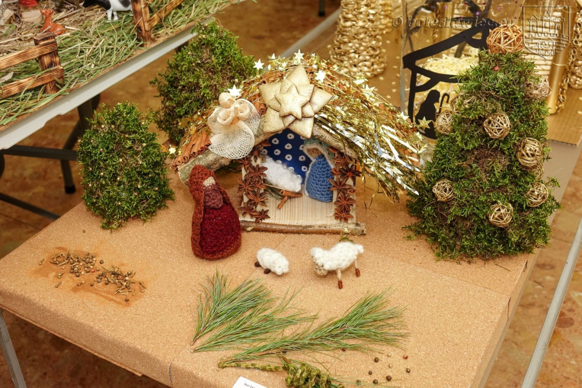 Wystawa szopek bożonarodzeniowych w ratuszu